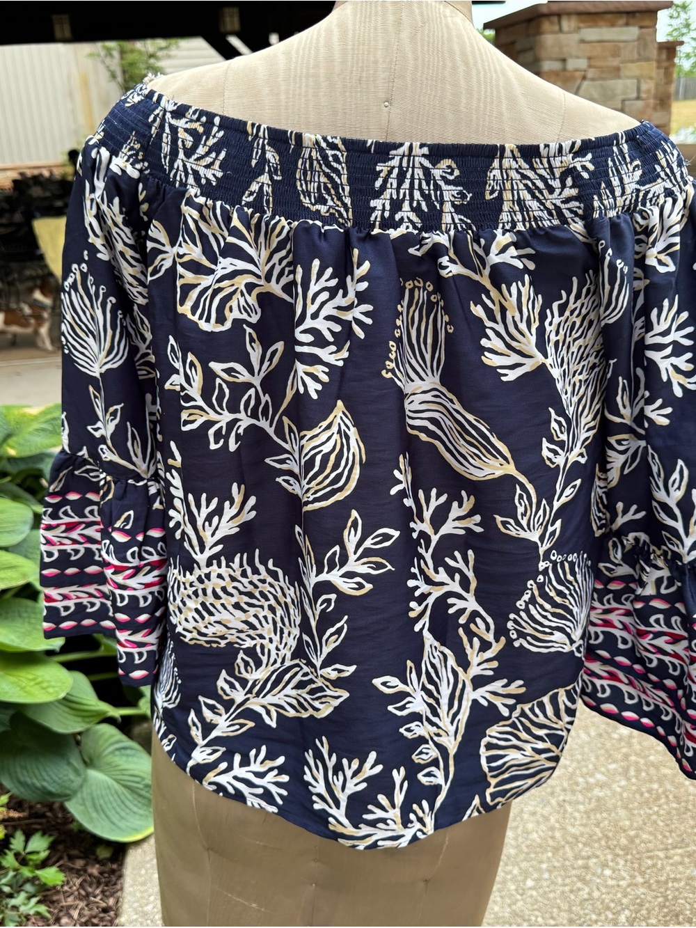 Lilly Pulitzer Navy Off-Shoulder Floral Blouse with Pink Accent - Picture 2 of 4